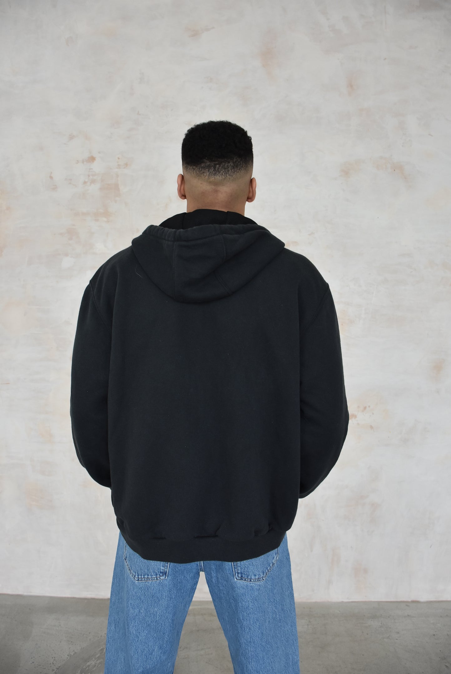 Vintage Carhartt Hoodie in black