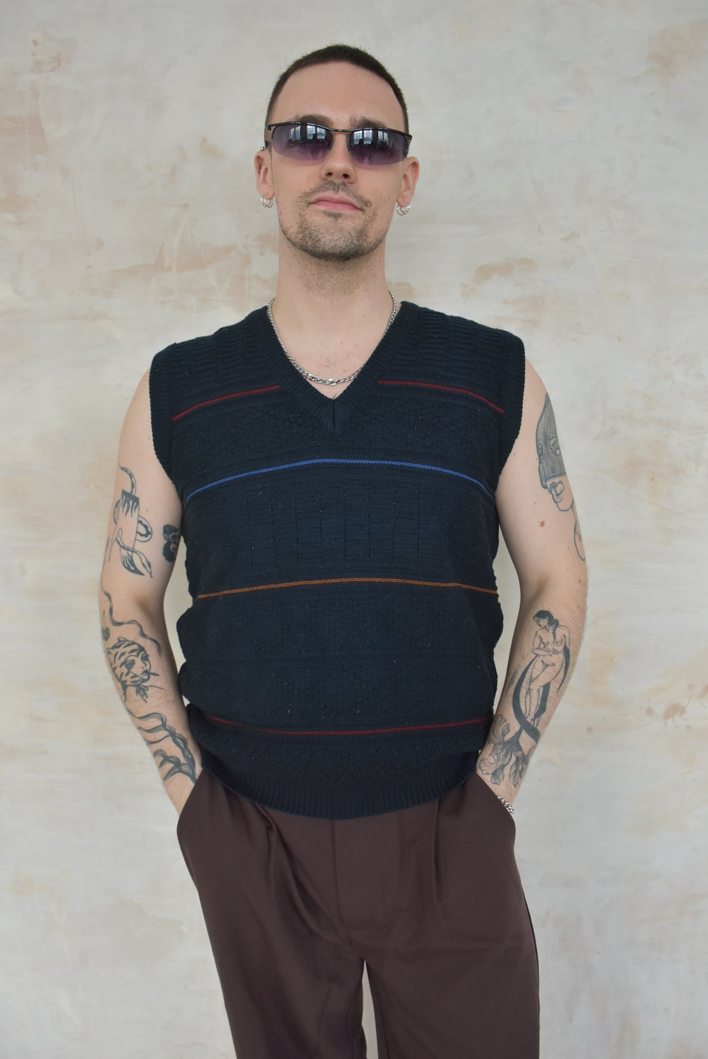 Vintage Knitwear V-neck in navy