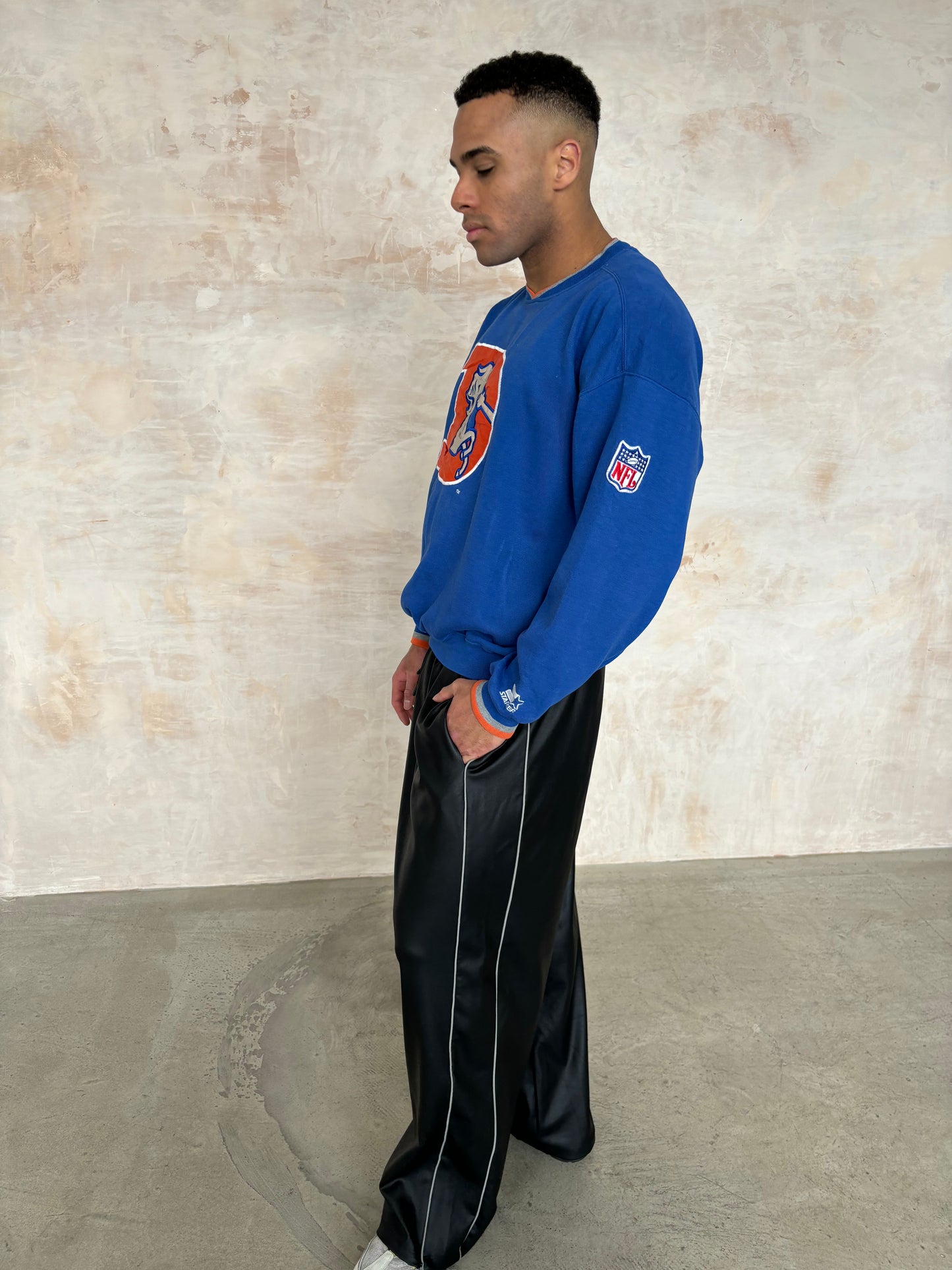 Vintage Starter NFL Sports Sweatshirt in Blue