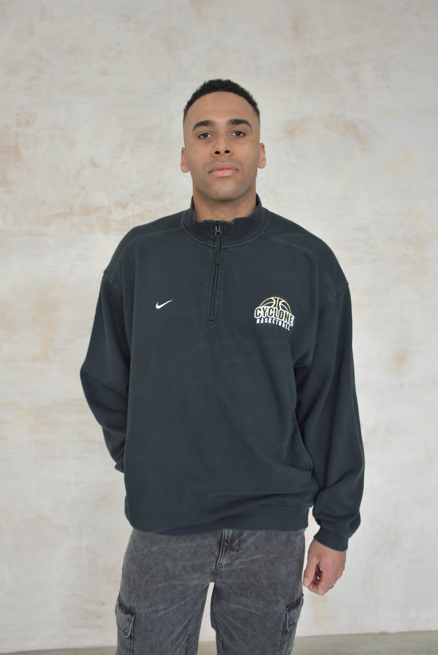 Vintage Nike Quarter Zip in black