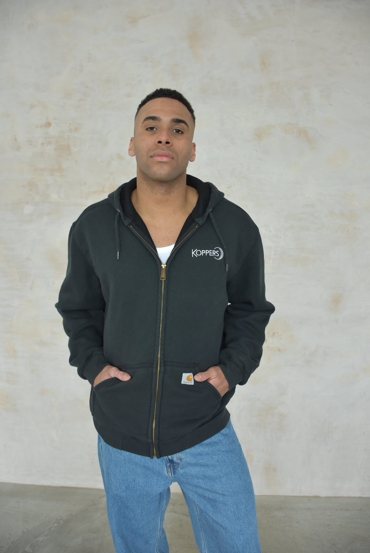 Vintage Carhartt Hoodie in black