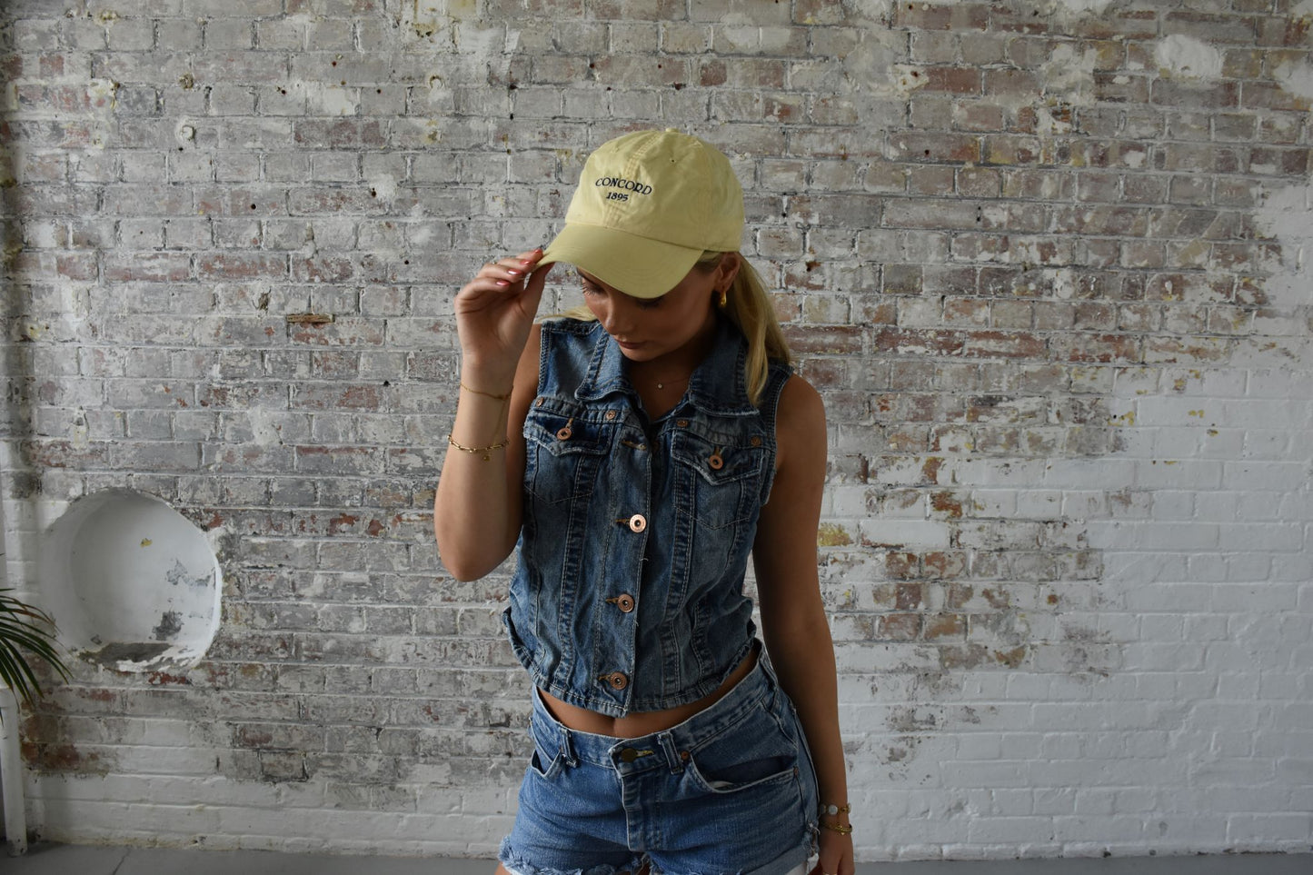 Vintage Cap in Yellow