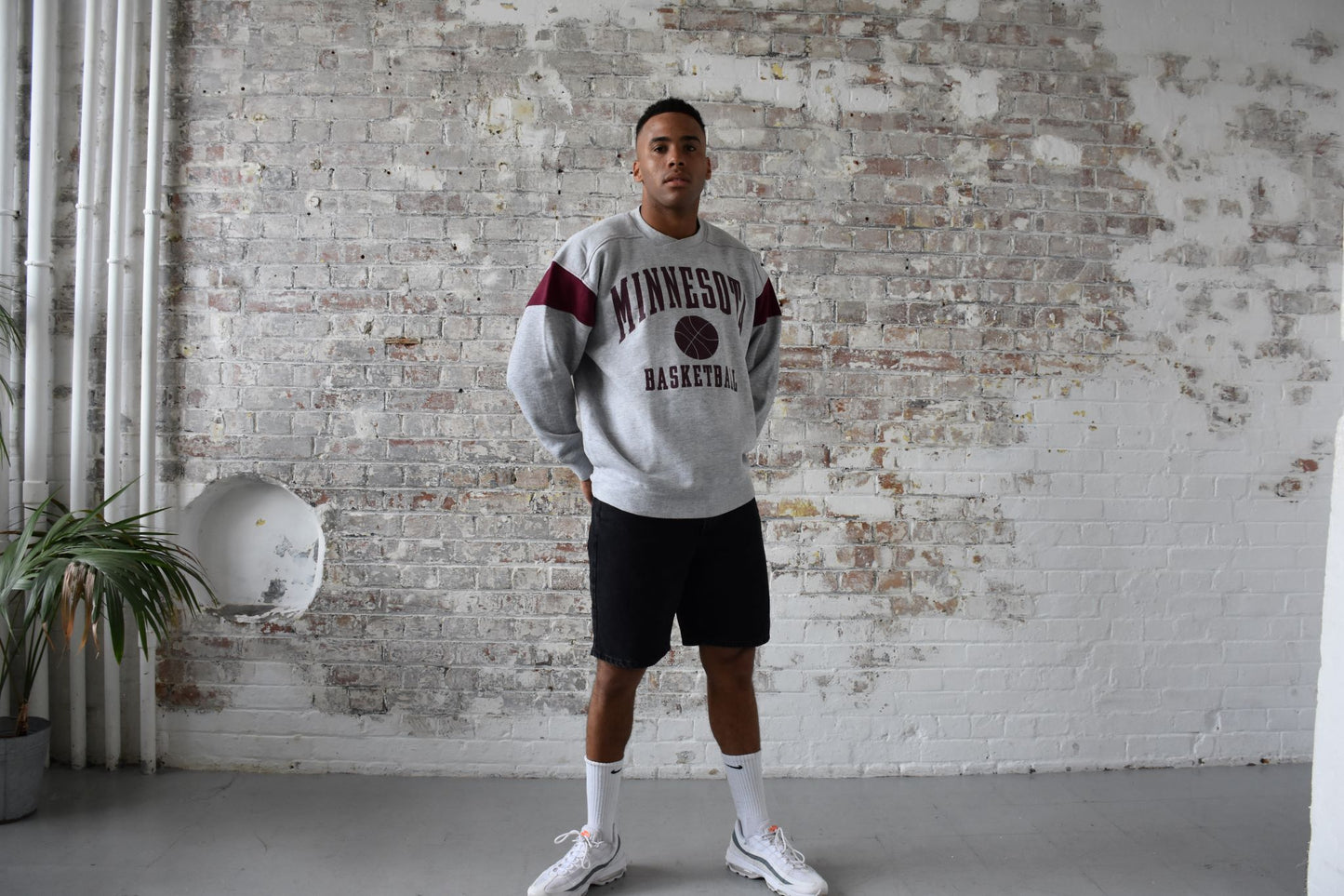 Vintage American Athletics Sweatshirt in Grey