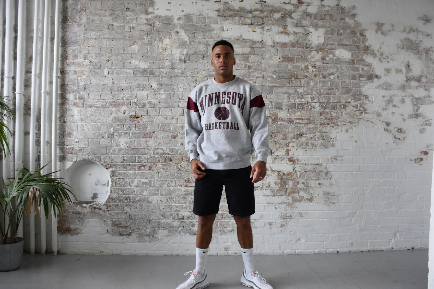 Vintage American Athletics Sweatshirt in Grey