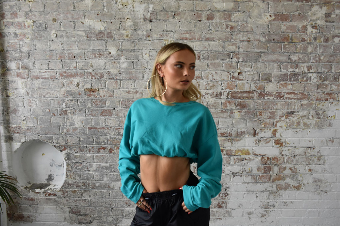 Vintage Reworked Cropped Sweatshirt in Turquoise Blue
