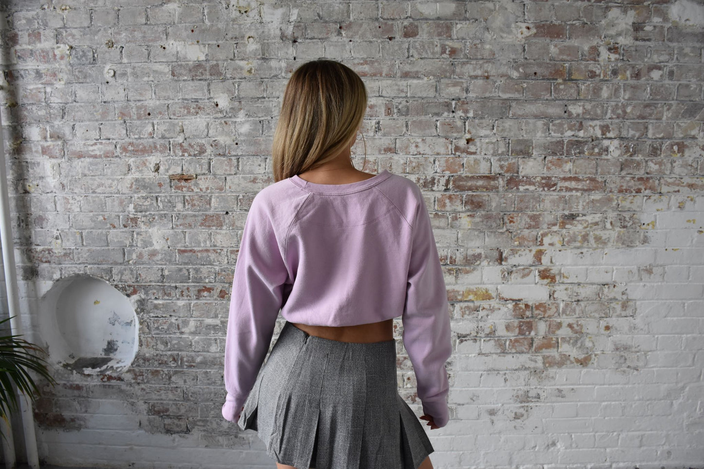 Vintage Cropped Champion Sweatshirt in Pink