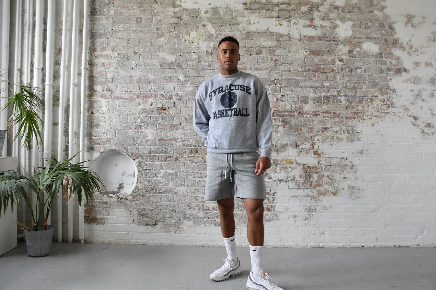 Vintage Varsity Athletics Sweatshirt in Grey