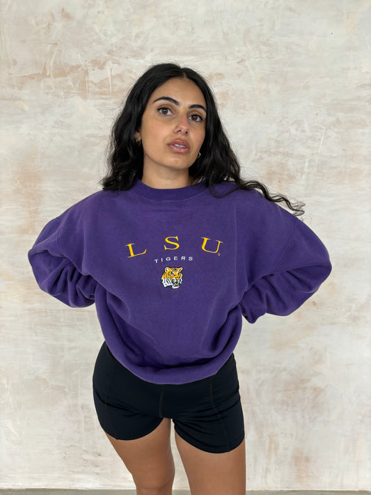 Vintage Sportswear Sweatshirt in Purple