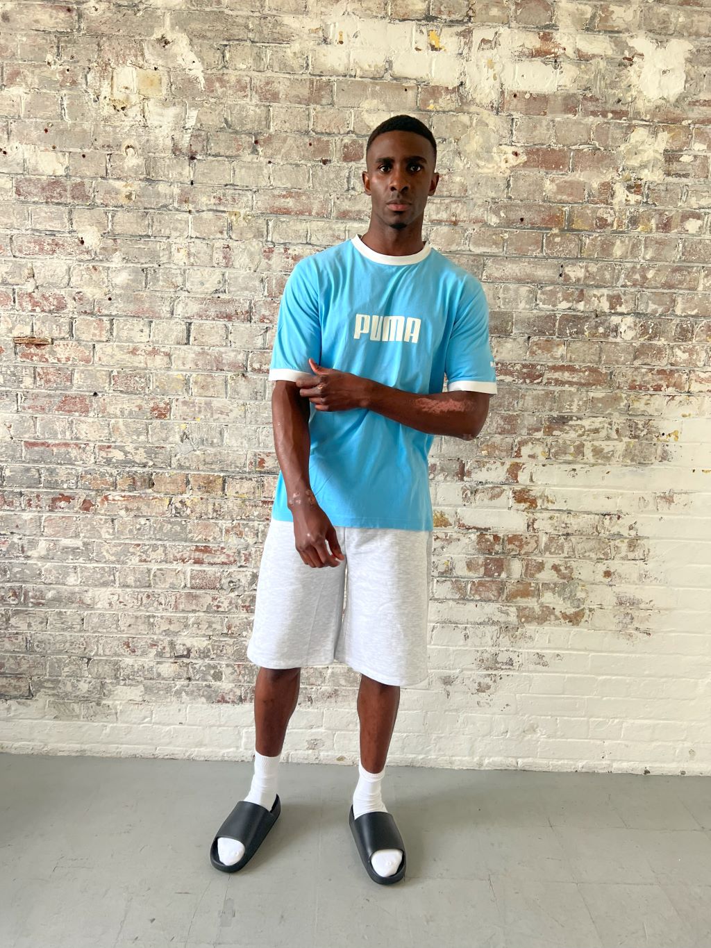 Vintage Puma T-shirt in baby blue