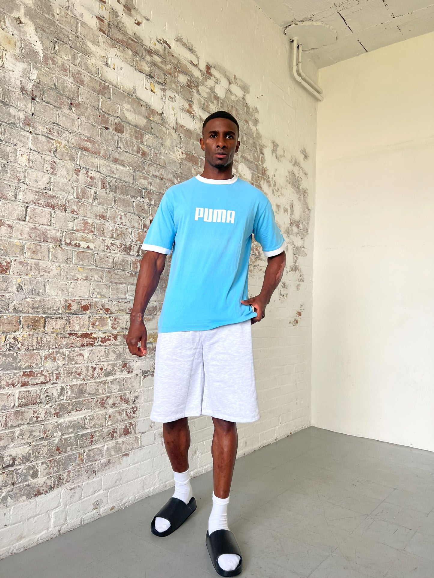 Vintage Puma T-shirt in baby blue