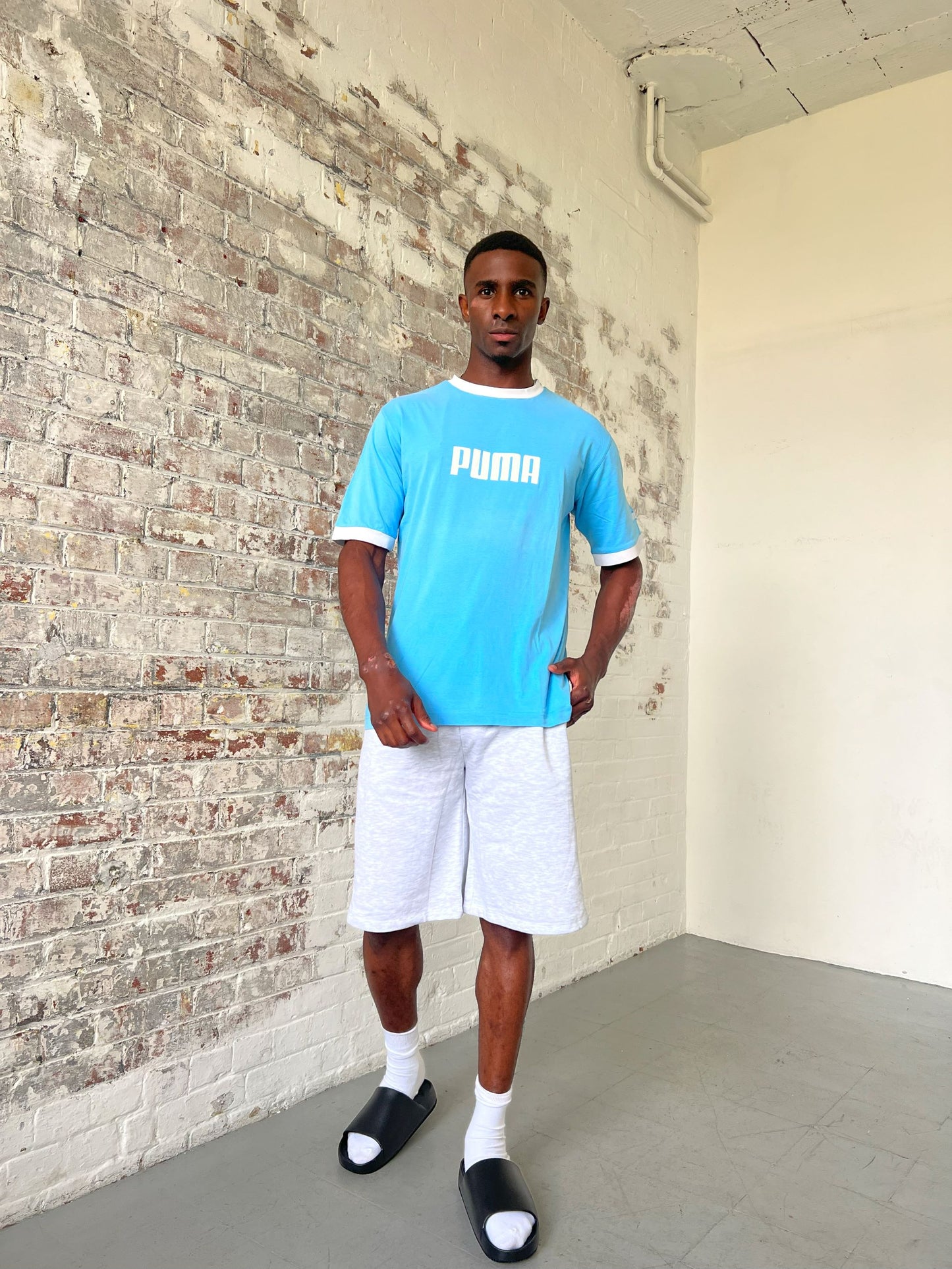 Vintage Puma T-shirt in baby blue