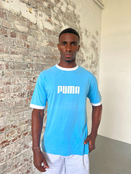 Vintage Puma T-shirt in baby blue