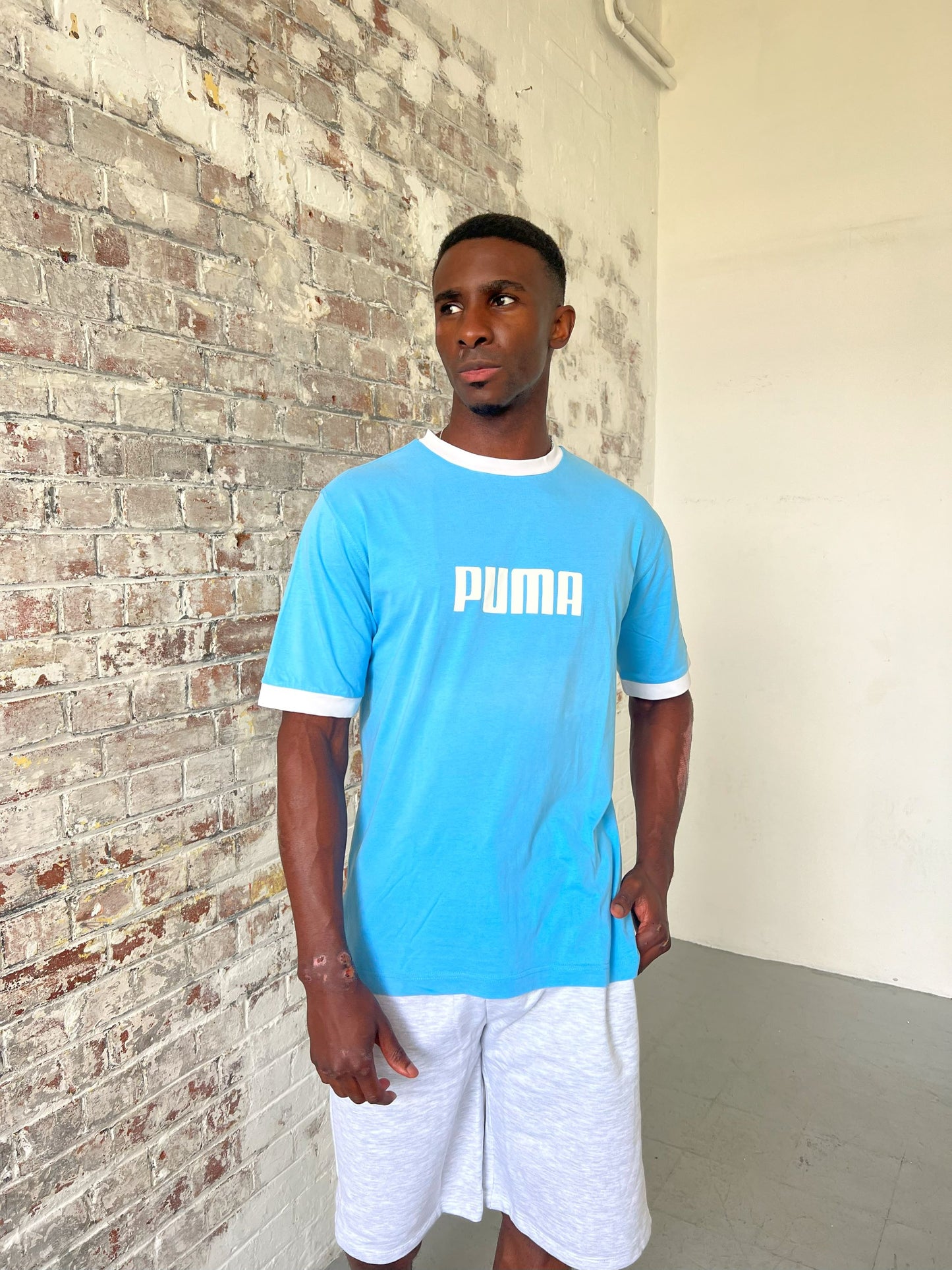 Vintage Puma T-shirt in baby blue