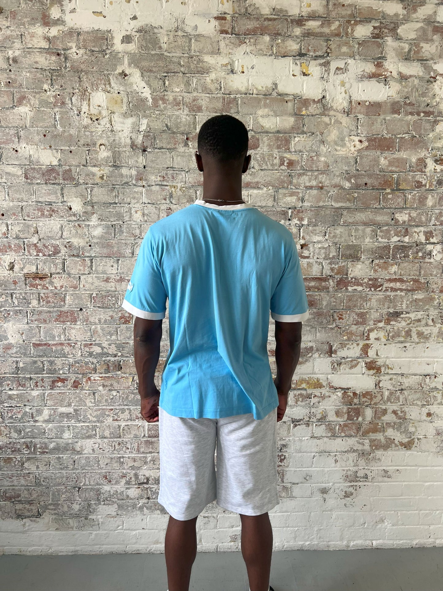 Vintage Puma T-shirt in baby blue